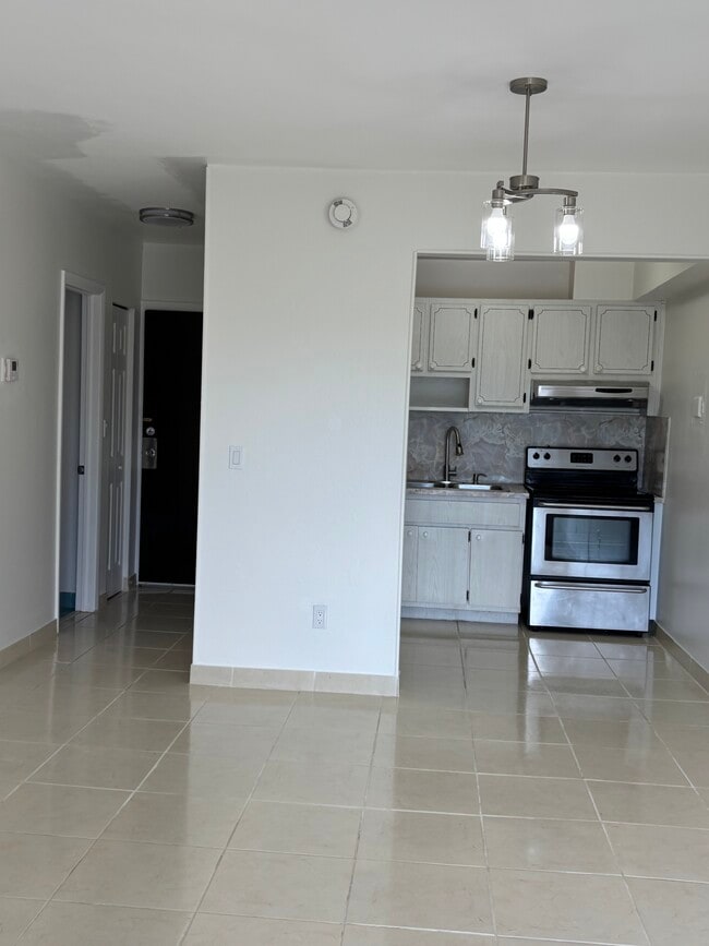 Foto del edificio - 3640 NW 9th St
