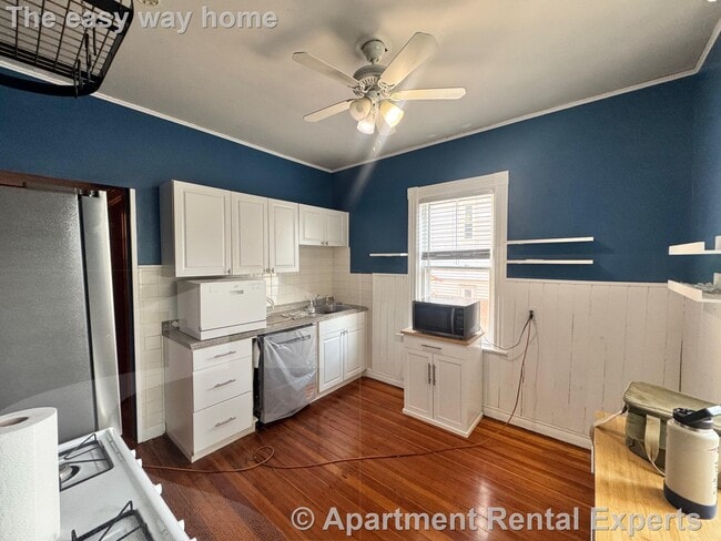 Building Photo - 27 Gilman Terrace