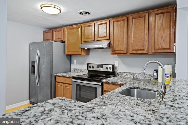 Foto del edificio - 9247 Chadburn Pl