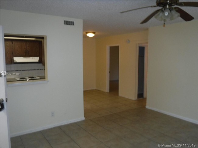 Building Photo - 395 SW 15th St