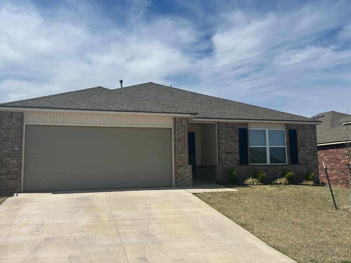 Photo - 9709 Laredo Ln