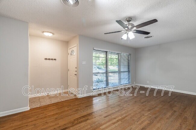 Building Photo - 343 Montfort Dr