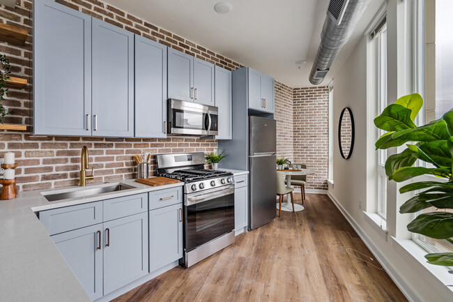 Building Photo - Fishtown Flatiron