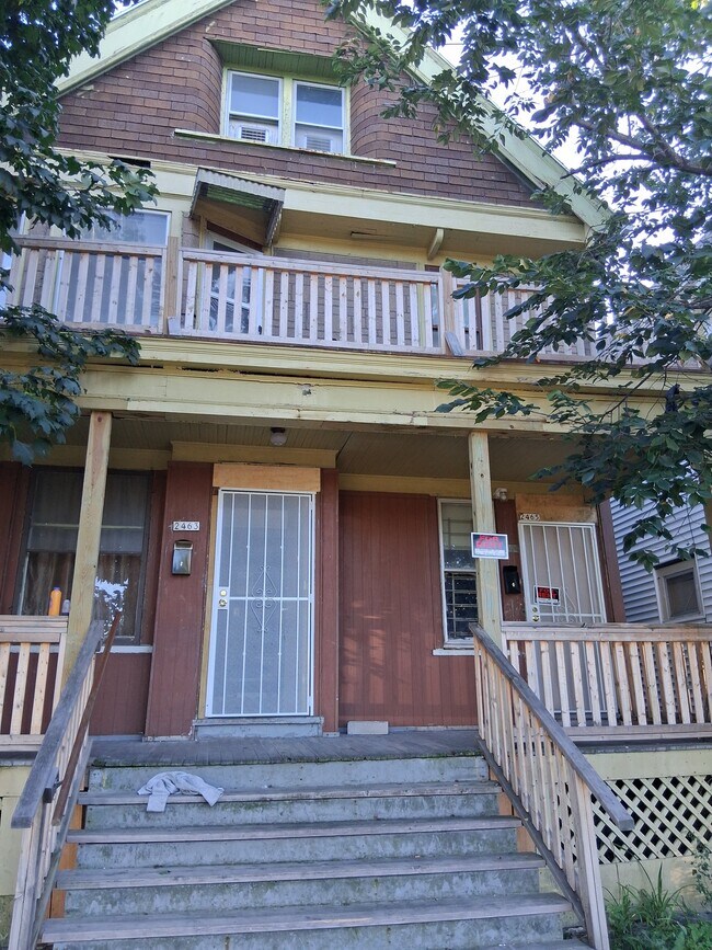 Foto del edificio - 2465 W Keefe Ave