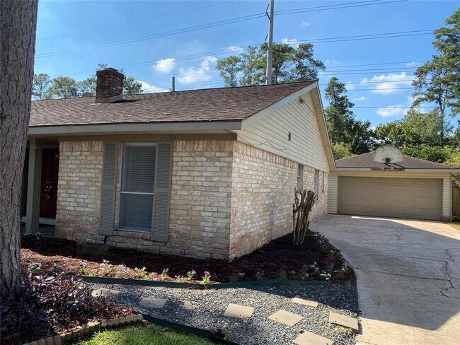 Building Photo - 16923 Methil Dr