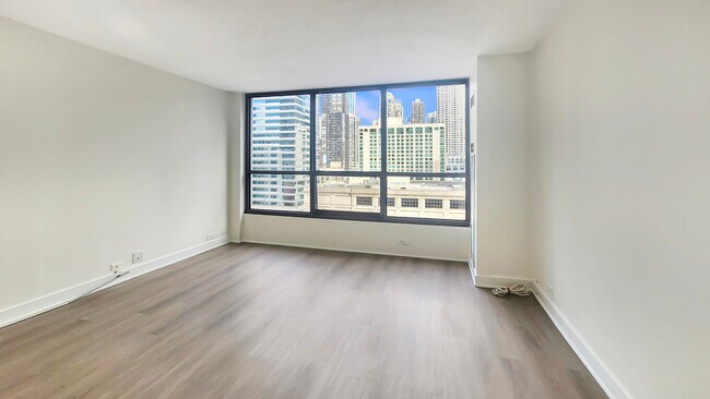 Building Photo - 405 N Wabash Ave