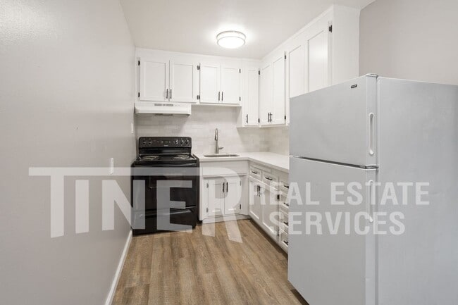 Photo - 1111 W St.-#4 Apartment