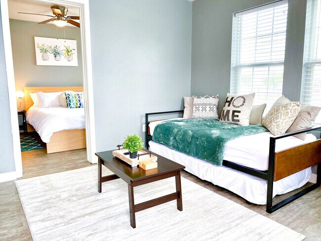 Foto del edificio - 1804 Morgan Ave