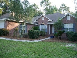 Building Photo - 4906 Timberwood Dr