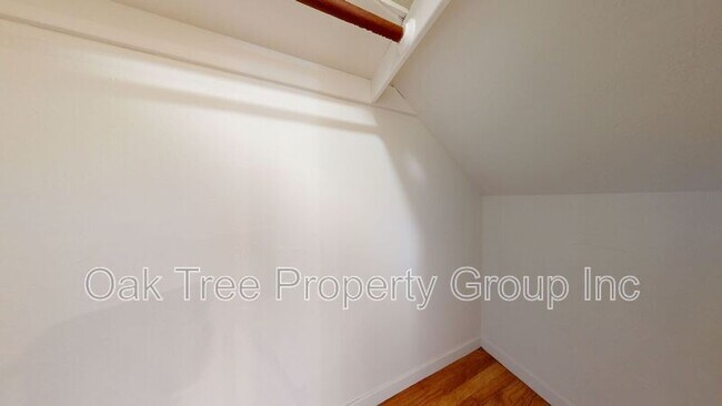 Building Photo - 2057 Central Ave