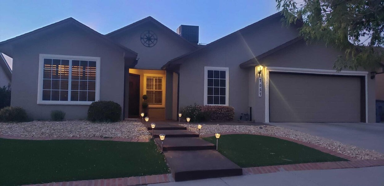 7057 Black Ridge Dr, El Paso, TX 79912 House Rental in El Paso, TX