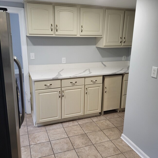 Foto del edificio - 2507 Wetherburn Rd