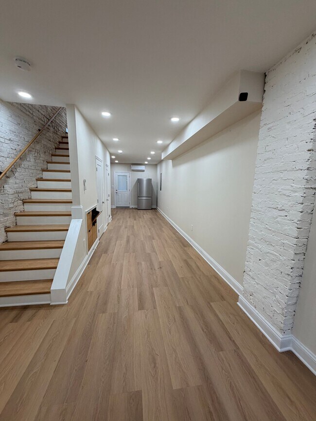 Foto del edificio - 853 Reinhardt St