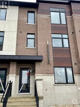 Building Photo - 1695-1695 Dersan St