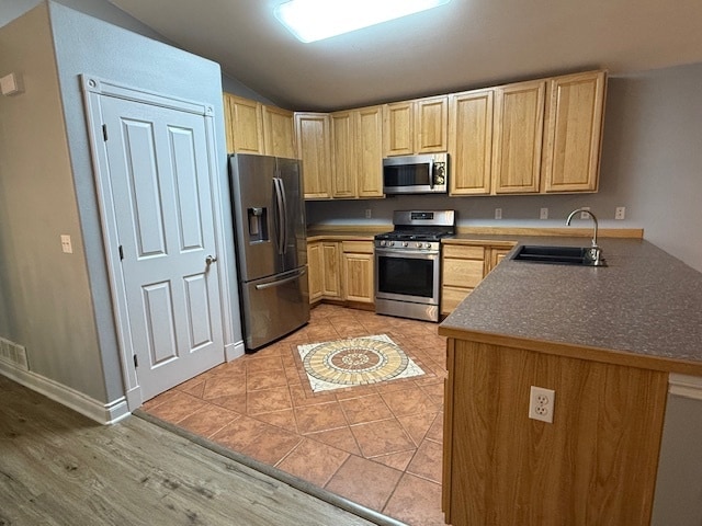 Foto del edificio - 6522 E 9th Ave