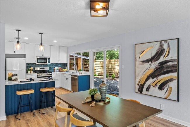 Building Photo - 509 Ramble Ln
