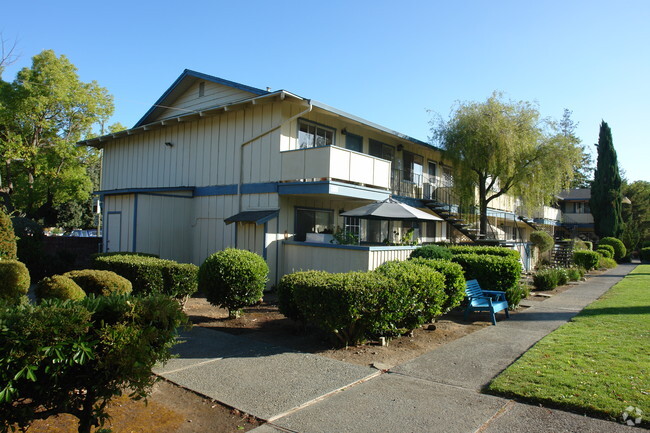 Building Photo - Los Gatos Apartments