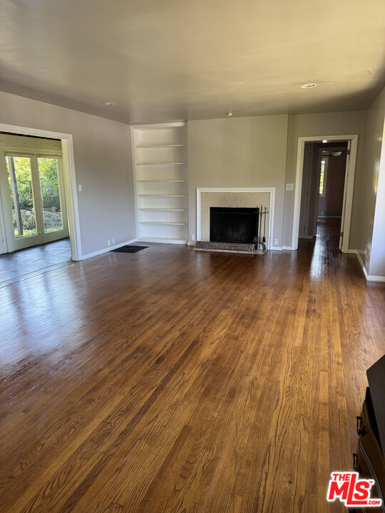 Building Photo - 3392 Tareco Dr