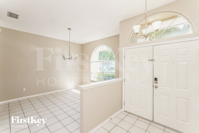 Foto del edificio - 9712 Glenpointe Dr