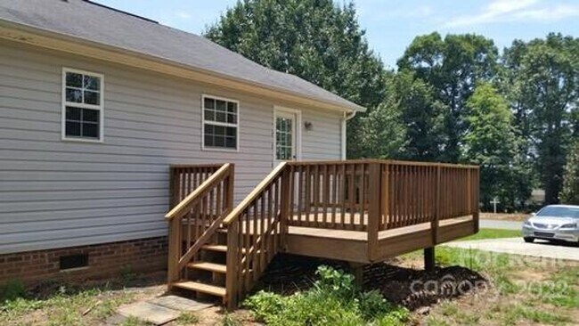 Foto del edificio - 3 Bedroom home in CreekSide Village