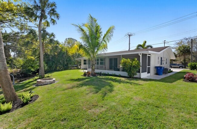 Foto del edificio - 27105 Center Ave