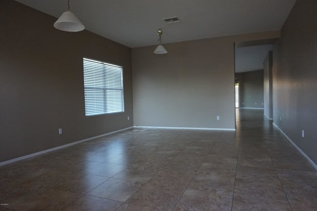 Building Photo - 2883 W Allens Peak Dr