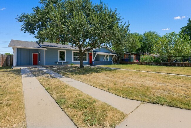 Foto del edificio - 5415 Havencrest Dr
