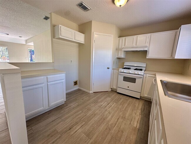 Foto del edificio - 18074 Glenledi Dr