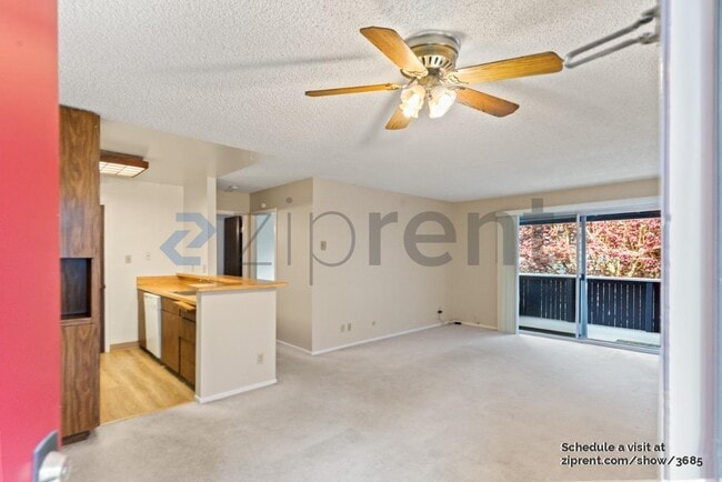 Foto del edificio - 223 A-H Boardwalk Ave