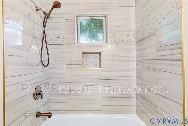 Foto del edificio - 2005 2nd Ave