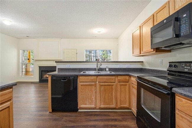 Foto del edificio - 2781 Parkway Cove