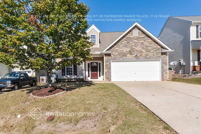 Building Photo - 213 Haywood Ln