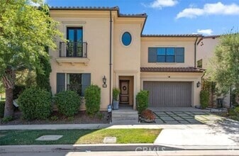 Building Photo - 117 Frontier