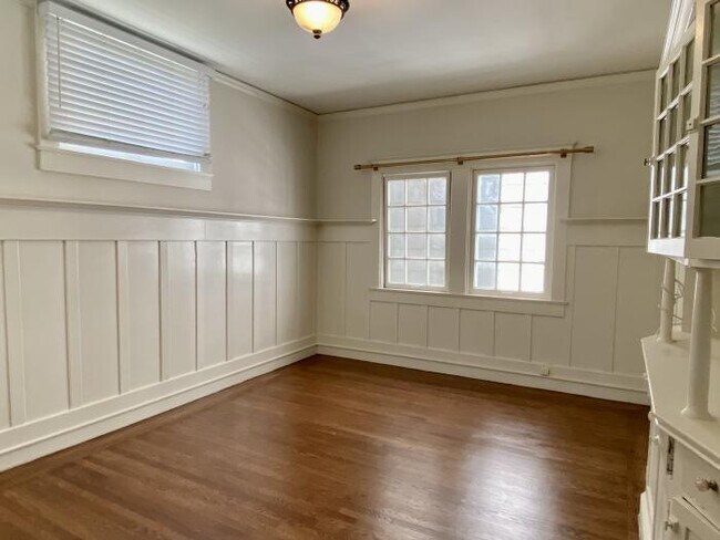 Building Photo - 3 bedroom in San Francisco CA 94115
