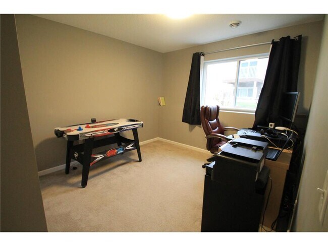 Foto del edificio - 13677 Brockway Ave
