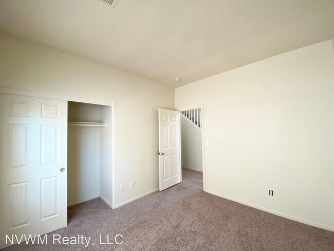 Building Photo - 4 br, 3 bath House - 6051 Clovelly St