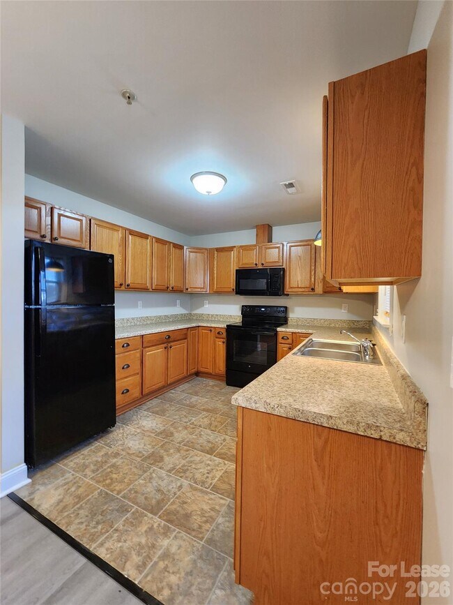 Foto del edificio - 1607 Parkdale Ave