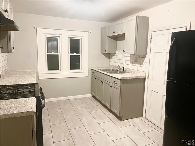 Foto del edificio - 316 N Colorado Ave