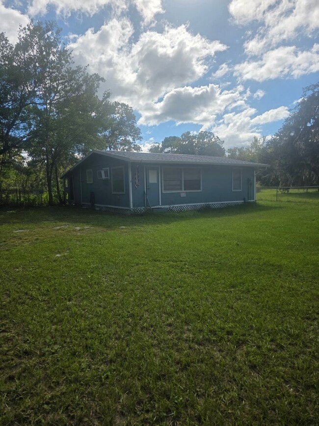 Building Photo - 14856 Aubrey Ave