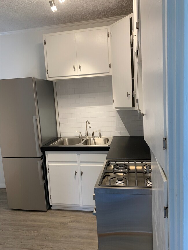 Foto del edificio - 4310 6th St