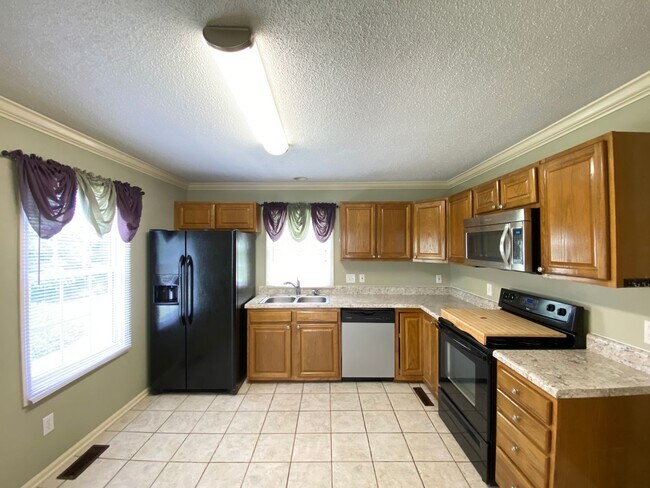 Building Photo - 5108 Ivy Trace Ct