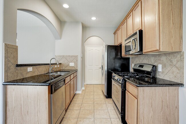 Foto del edificio - 8908 Minola Oaks Dr