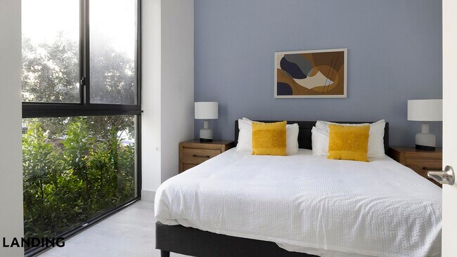 Foto del edificio - 1155 NE 126th St