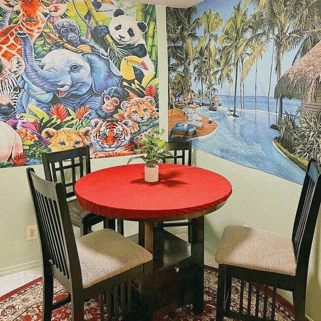 Building Photo - 2054 Hughes Ave