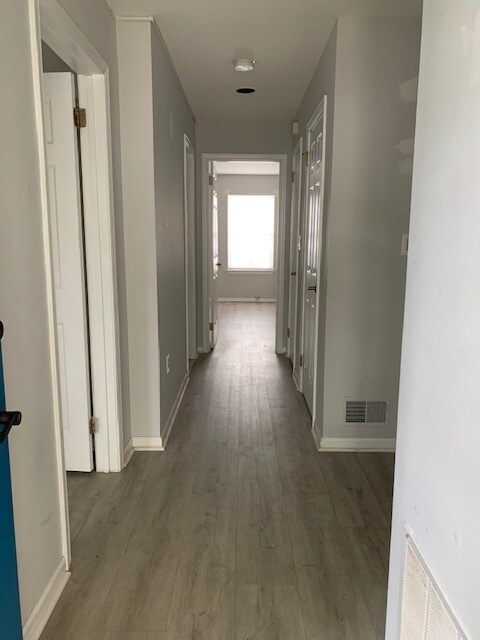 Foto del edificio - 31 Evergreen Ct