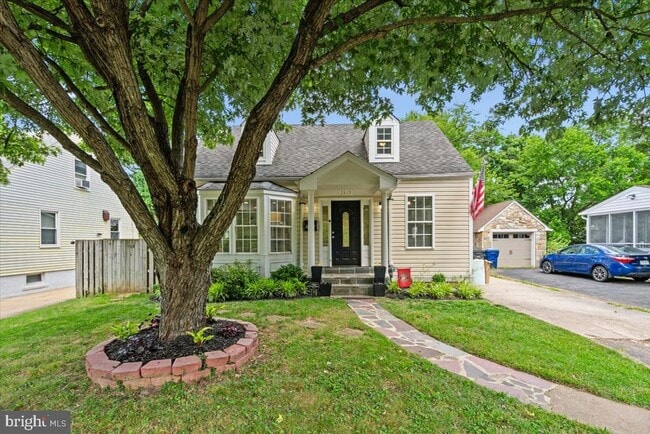 Foto del edificio - 2819 Summerfield Rd