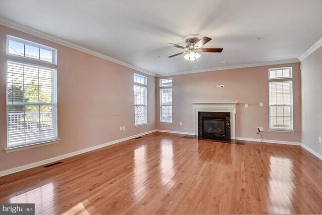 Building Photo - 12902 Innisbrook Dr