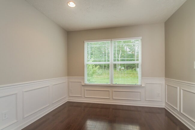 Foto del edificio - 1713 Porchrest Way