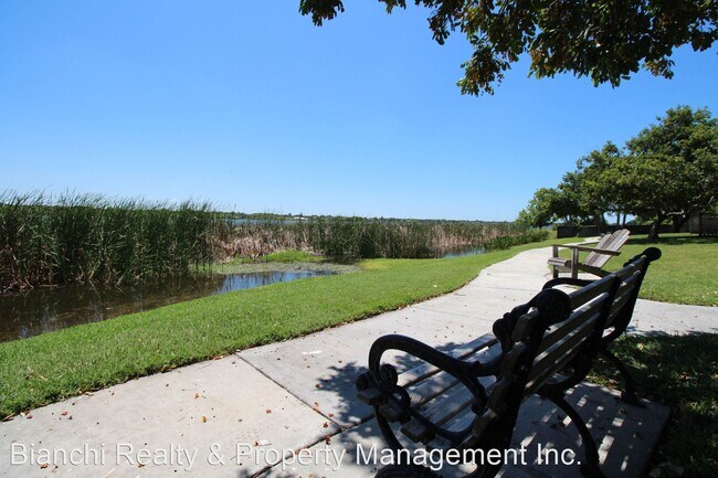 Building Photo - 10178 Sailwinds Blvd S