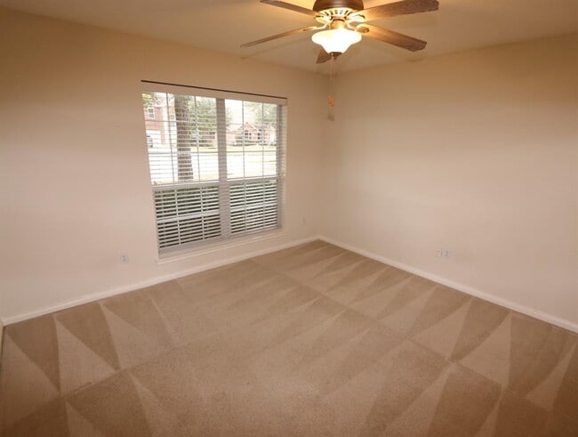 Building Photo - 2835 Noble Grove Ln